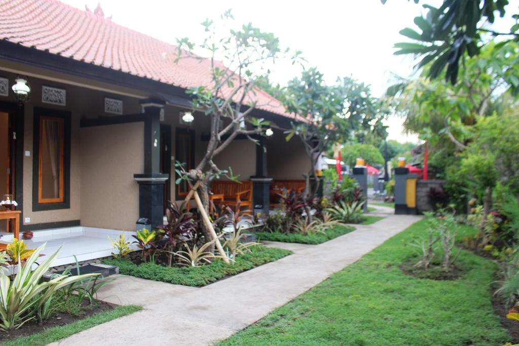 P&e Pensión Pemuteran Exterior foto
